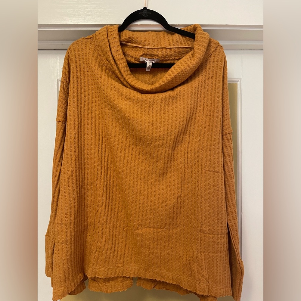 Free People NWT Juicy Long Sleeve Cowl Neck Split Back Thermal Top